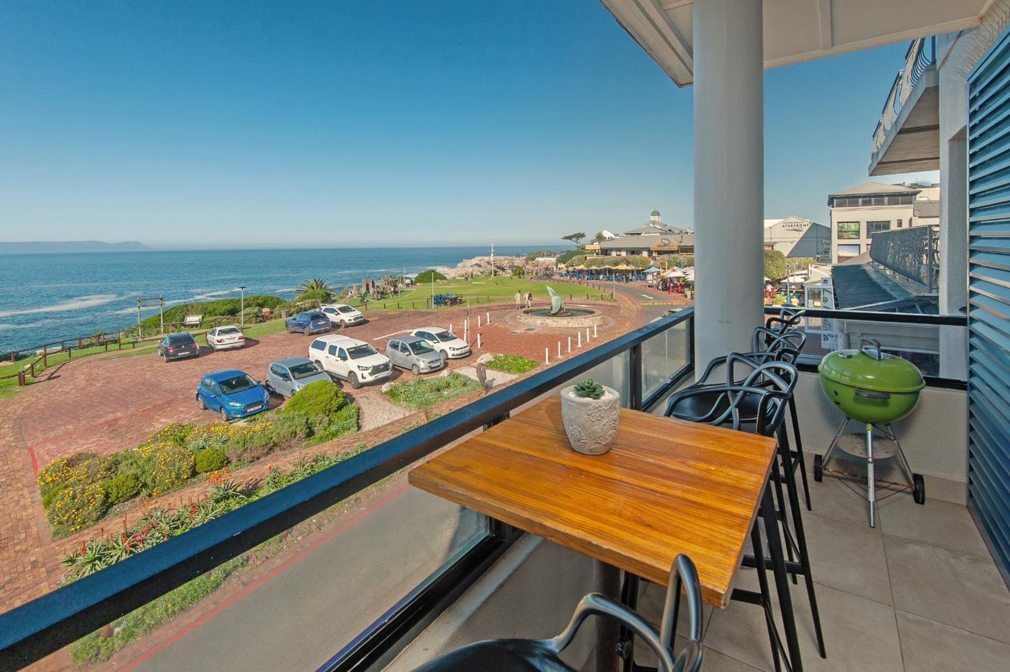 Walker Bay Luxury Seafront Apartment Германус Екстер'єр фото